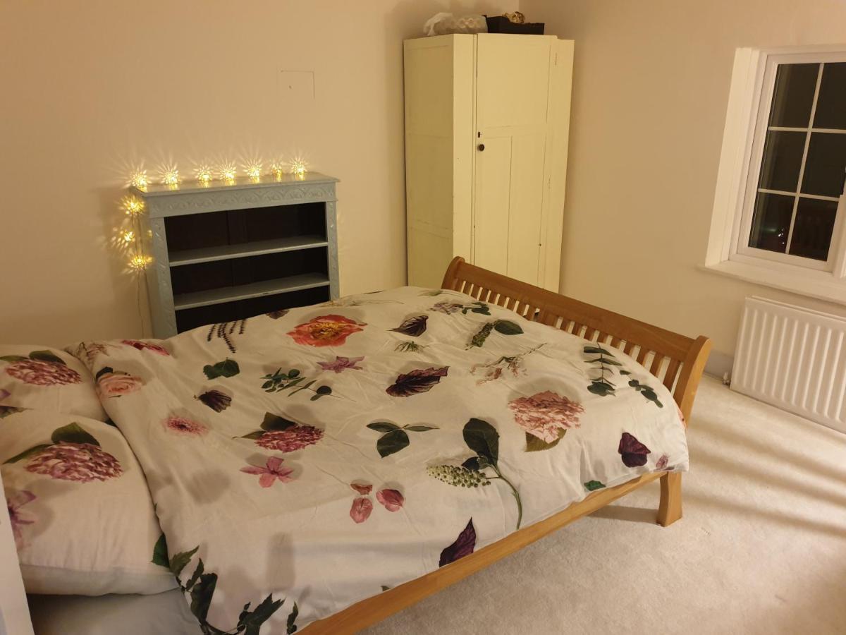 Lotus Pod House Homestay Horsell Екстер'єр фото
