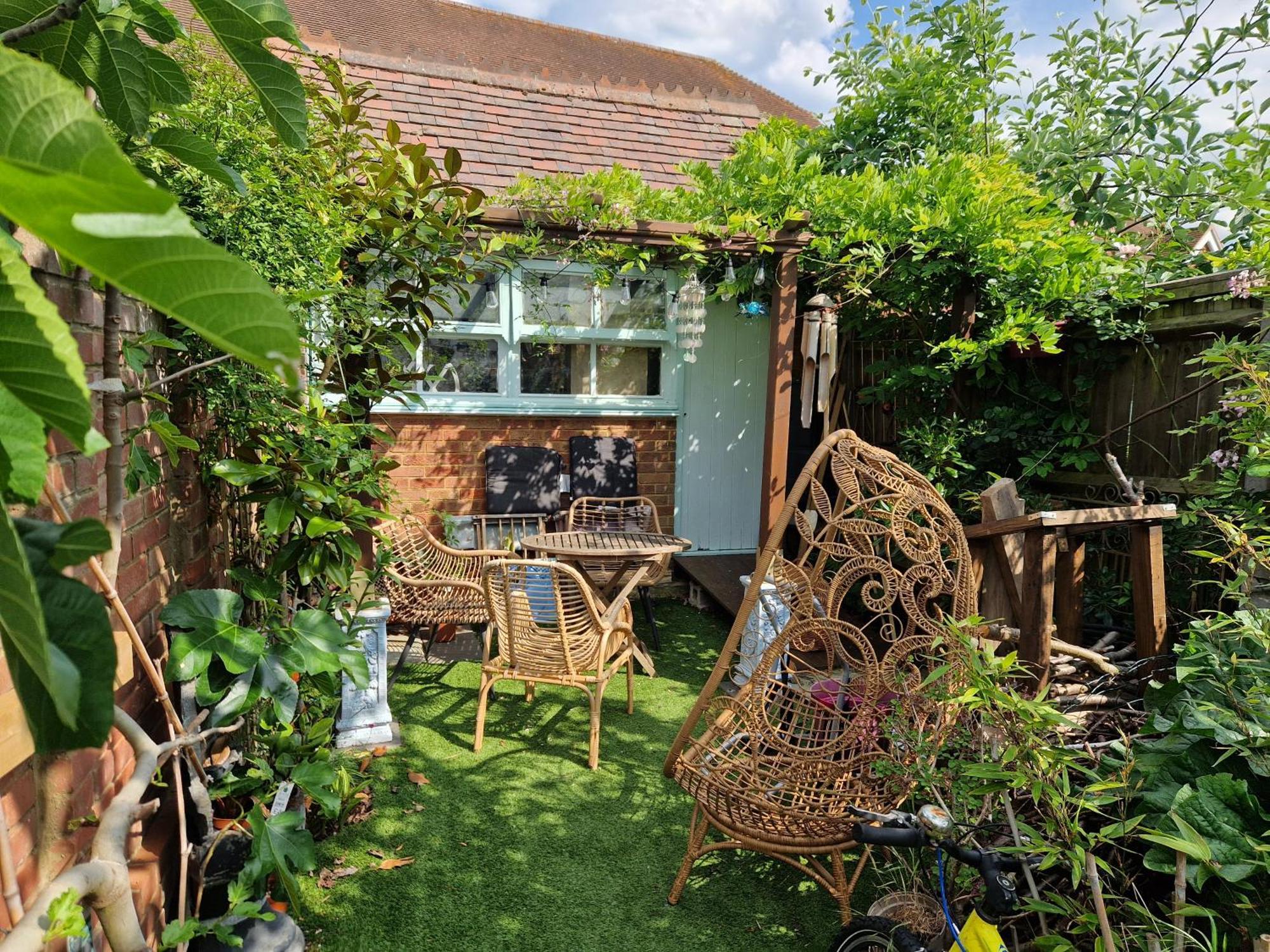 Lotus Pod House Homestay Horsell Екстер'єр фото